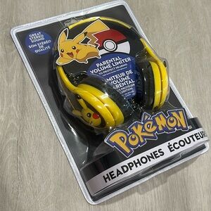 NIB Yellow Pokémon Headphones